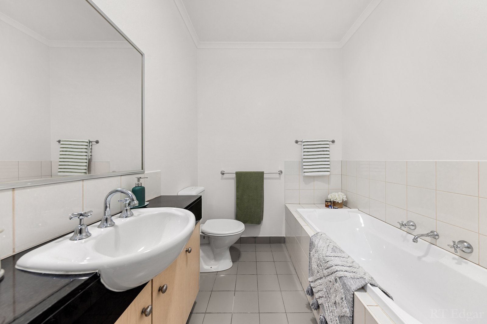 Real Estate and Property in 5/346-352 Springvale Road, Donvale, VIC