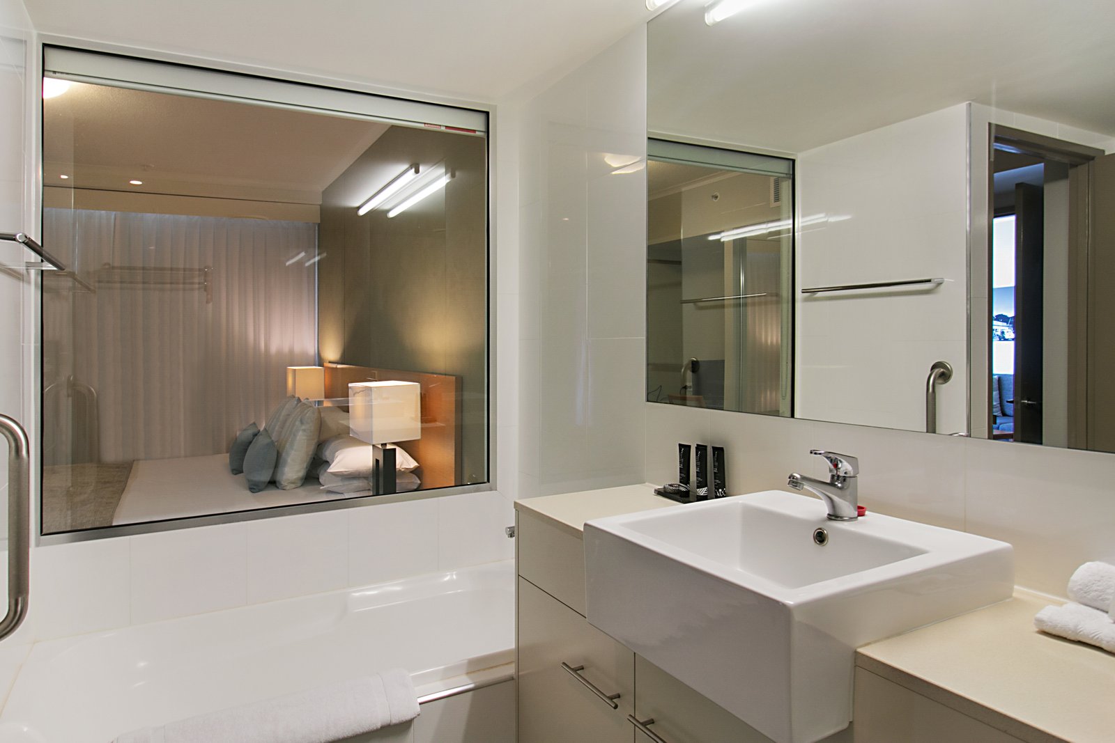 534/6-8 Stuart Street TWEED HEADS 9