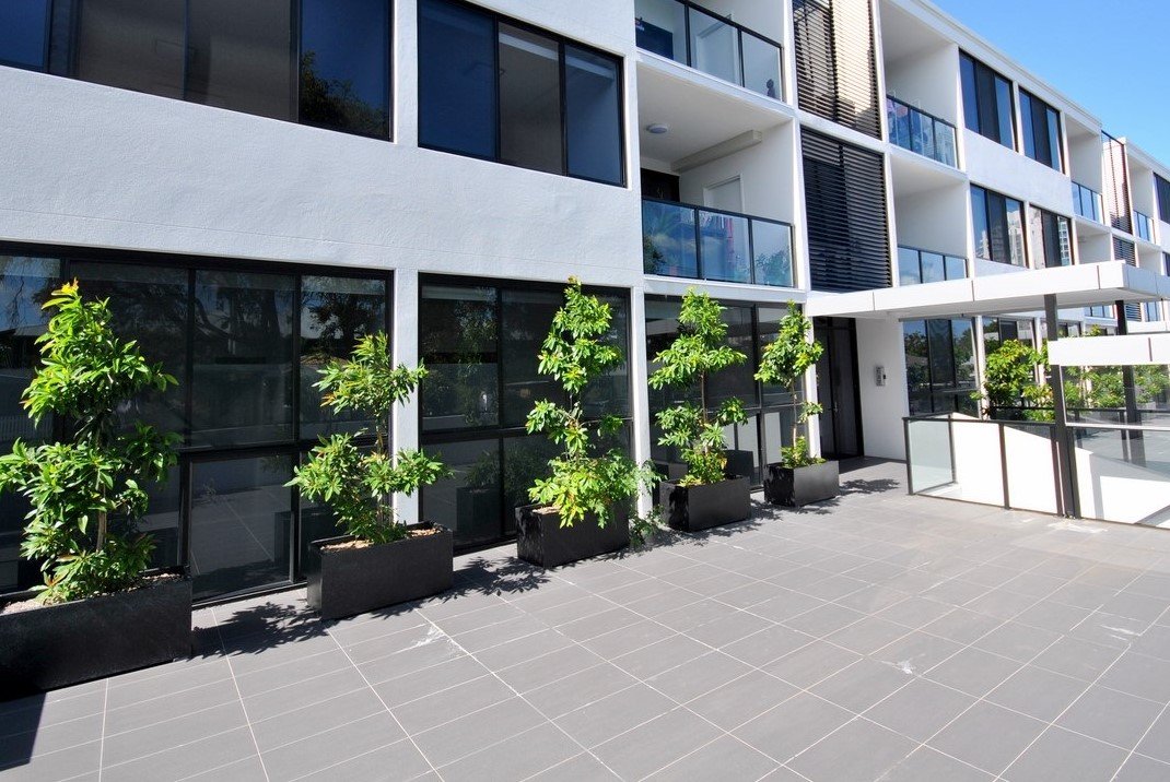 5/35-39 Central Street LABRADOR 1