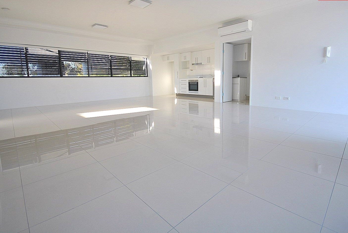 5/35-39 Central Street LABRADOR 2