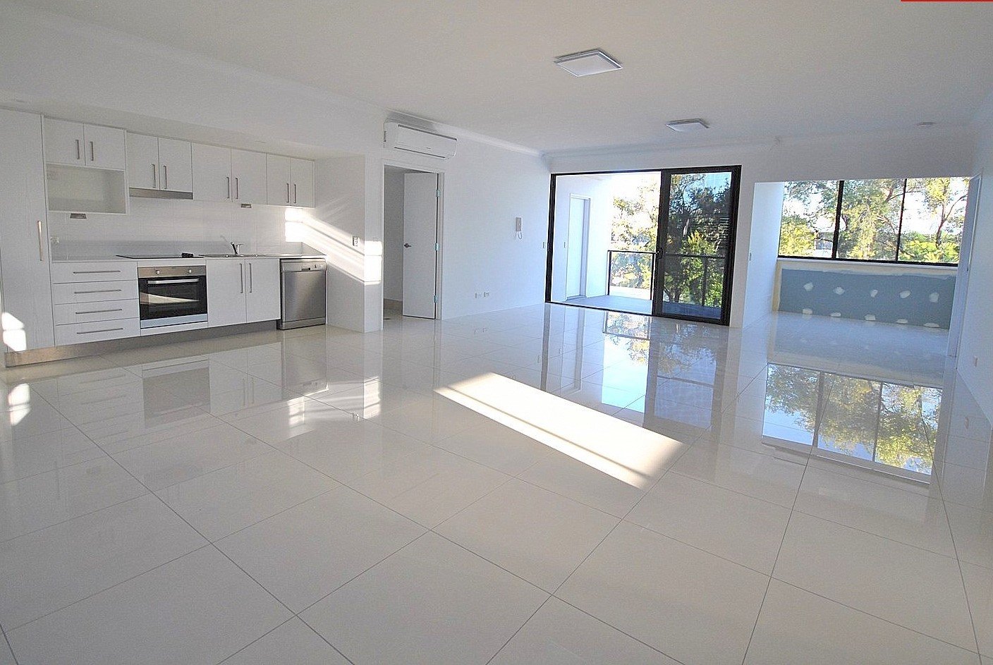 5/35-39 Central Street LABRADOR 4