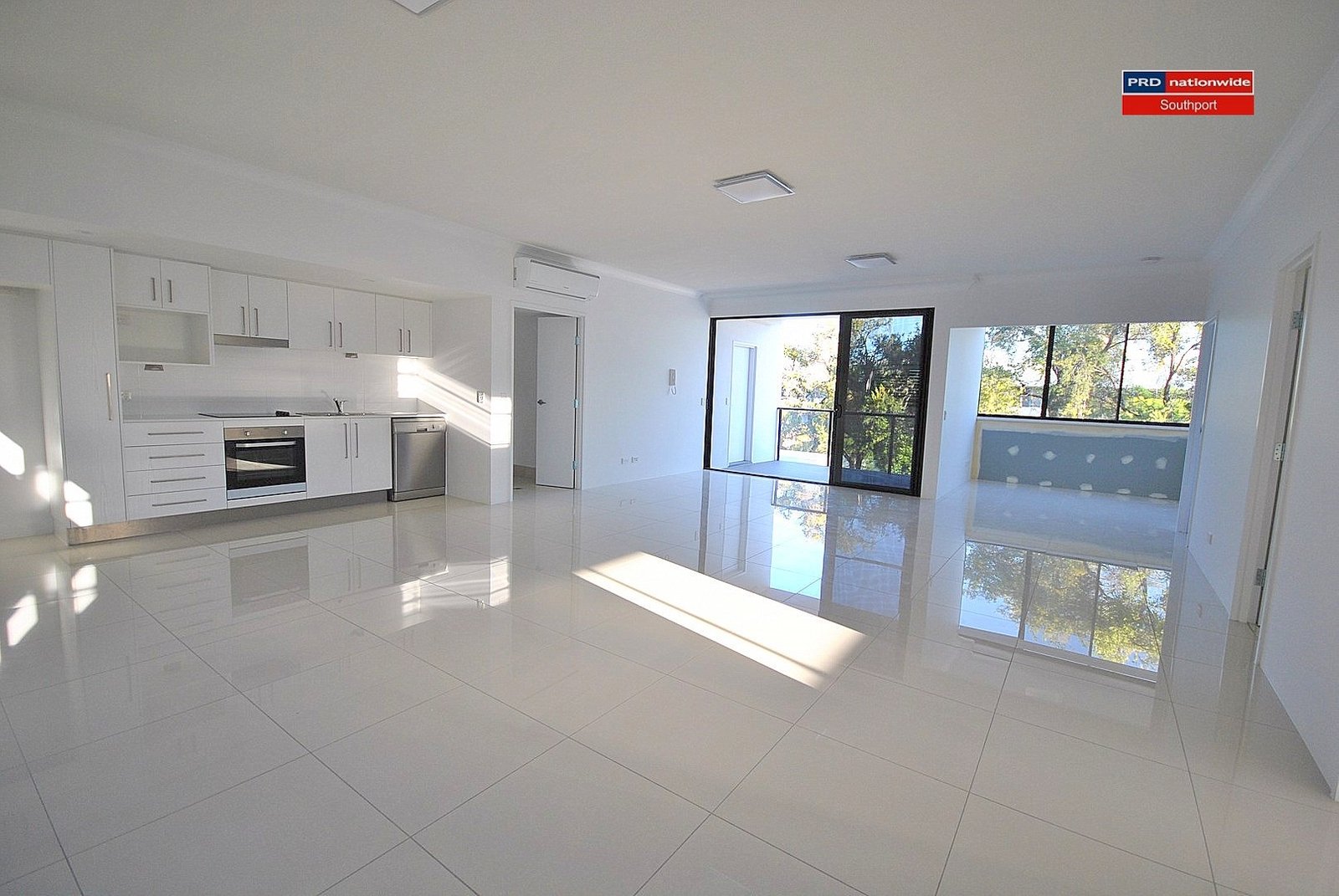 5/35-39 Central Street LABRADOR 1