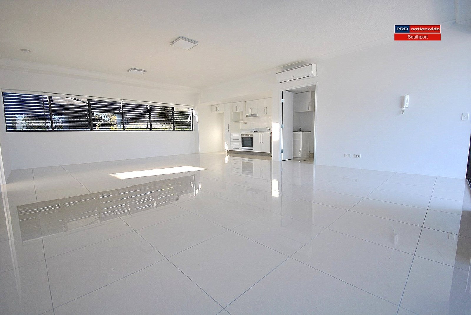 5/35-39 Central Street LABRADOR 4