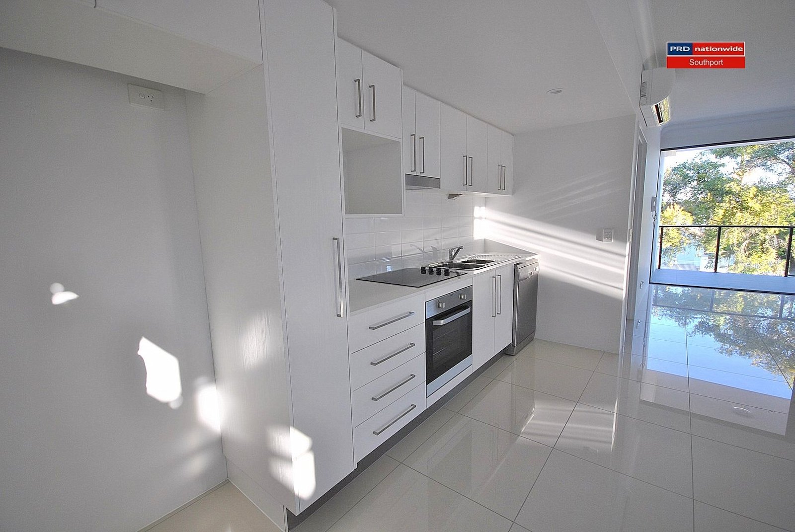 5/35-39 Central Street LABRADOR 10