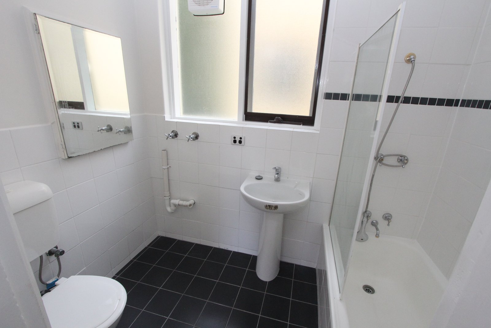 Real Estate and Property in 5/35 Glen Huntly Road, Elwood, VIC