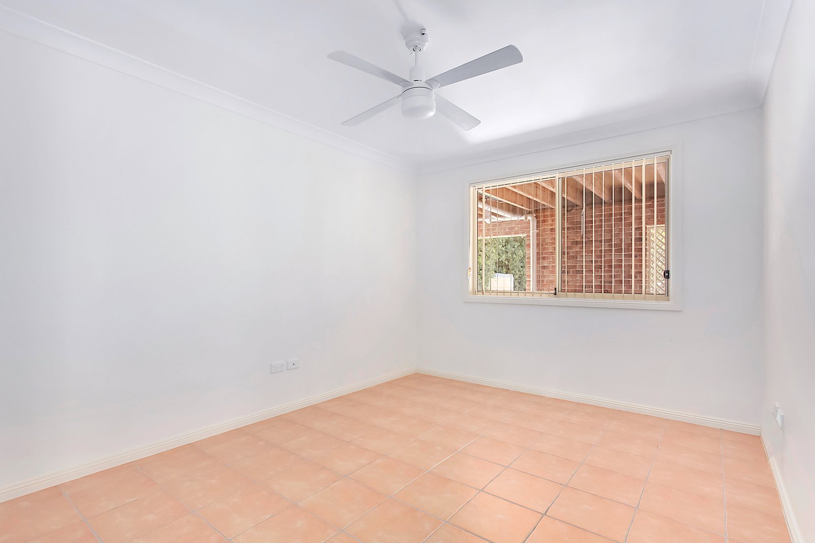 535 Ocean Drive NORTH HAVEN 16