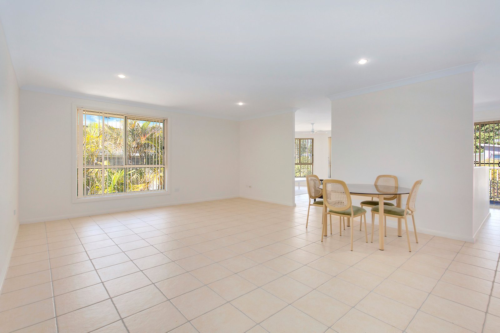 535 Ocean Drive NORTH HAVEN 5