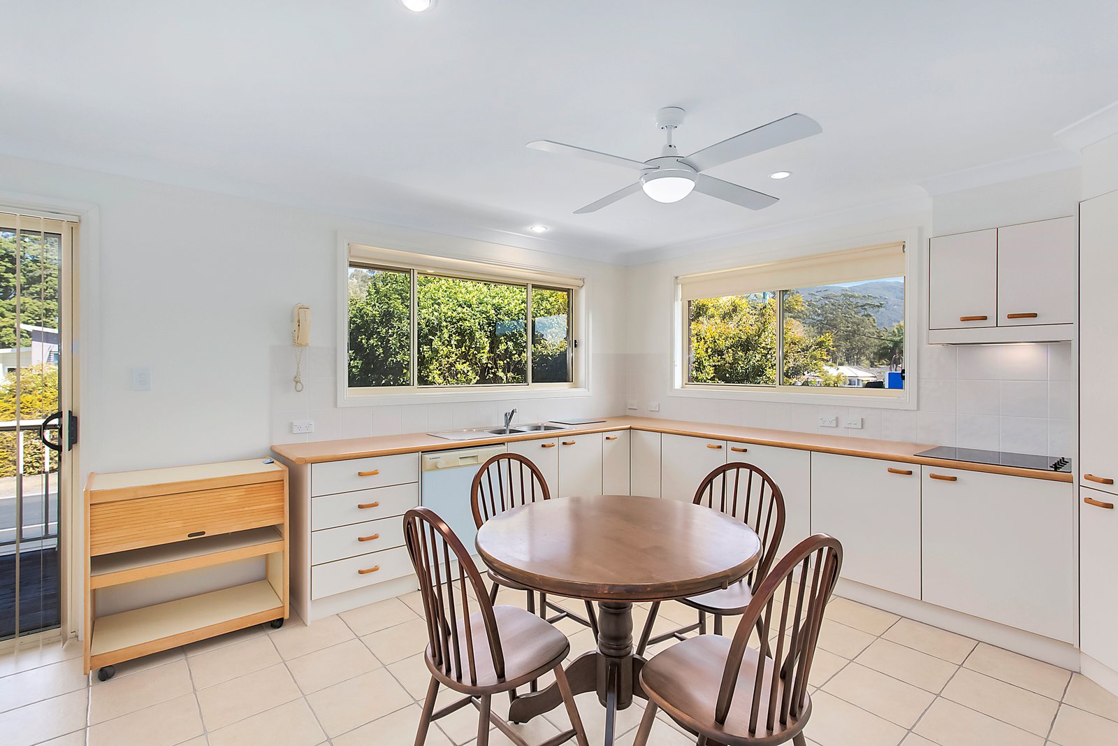 535 Ocean Drive NORTH HAVEN 6