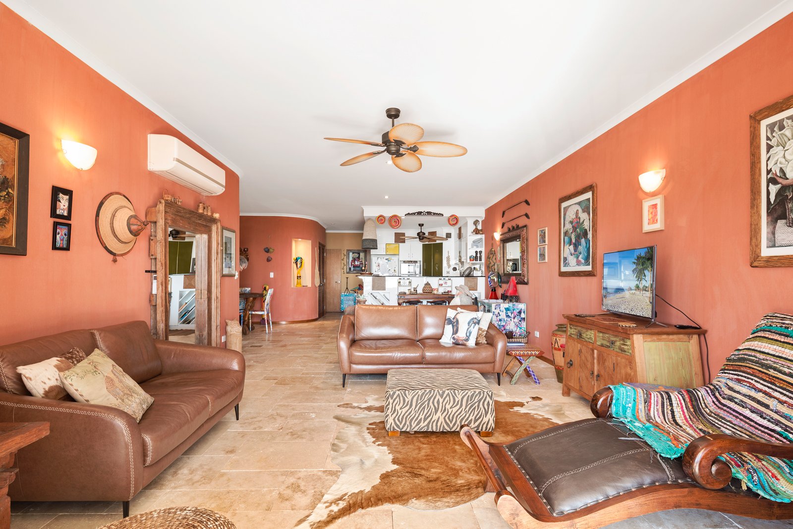 5/36 Coral Esplanade CANNONVALE 8