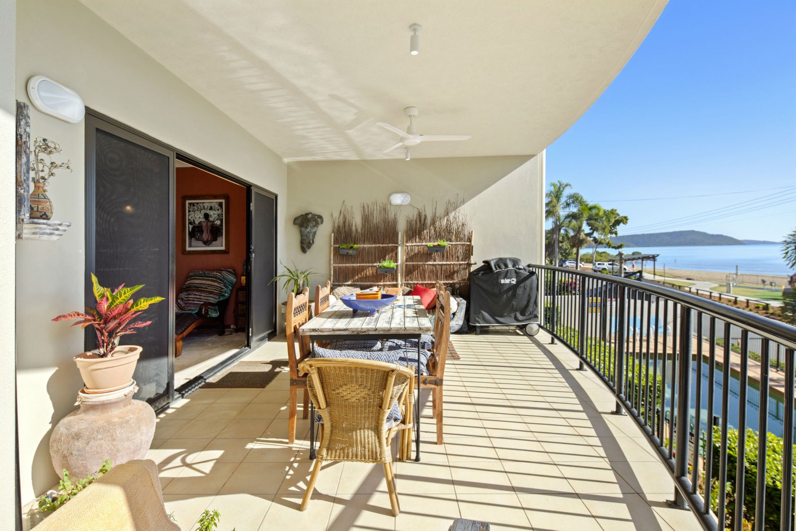 5/36 Coral Esplanade CANNONVALE 11