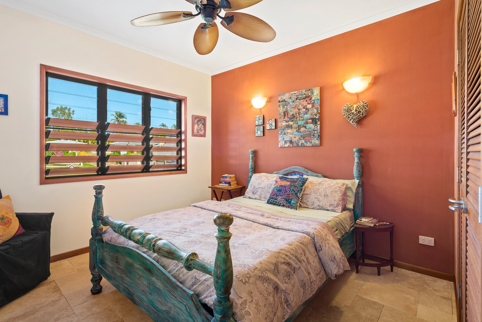 5/36 Coral Esplanade CANNONVALE 14