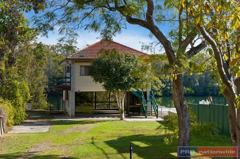 536 Henry Lawson Drive EAST HILLS 3