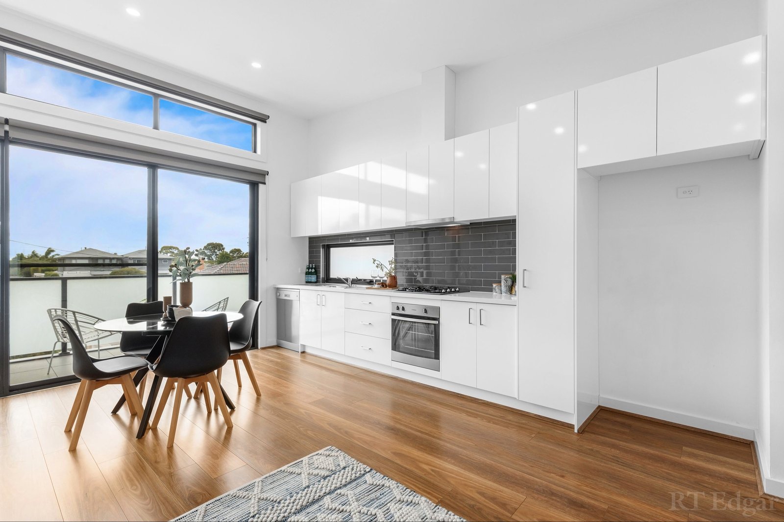 Real Estate and Property in 5/36 Wingara Avenue, Keilor East, VIC