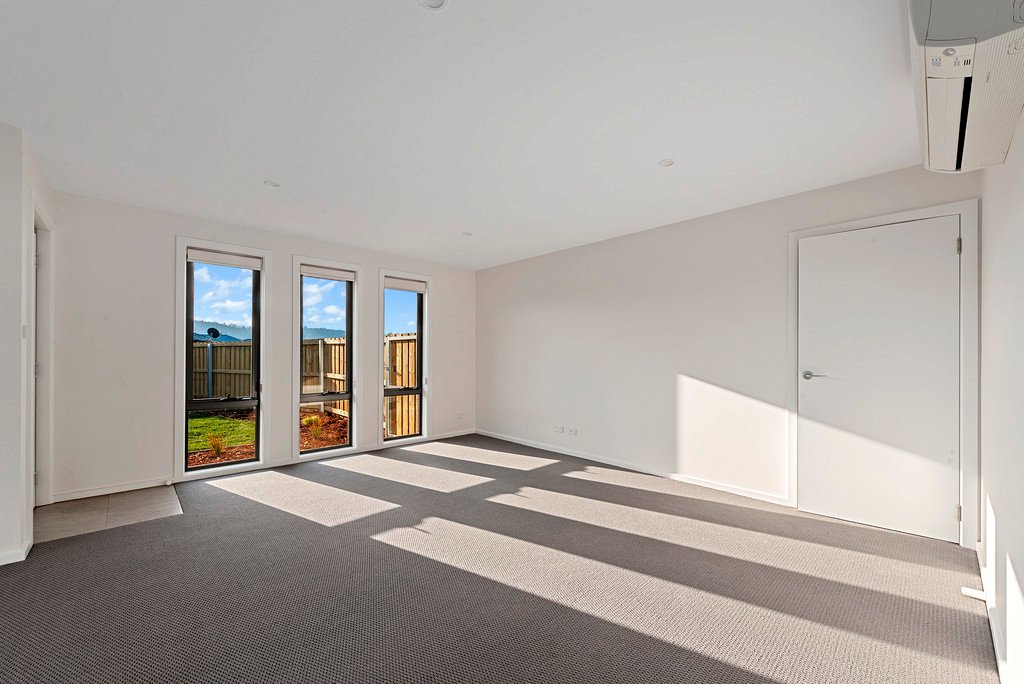 5/37 Menin Drive BRIGHTON 11