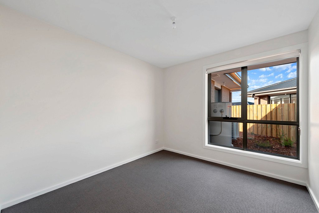 5/37 Menin Drive BRIGHTON 13