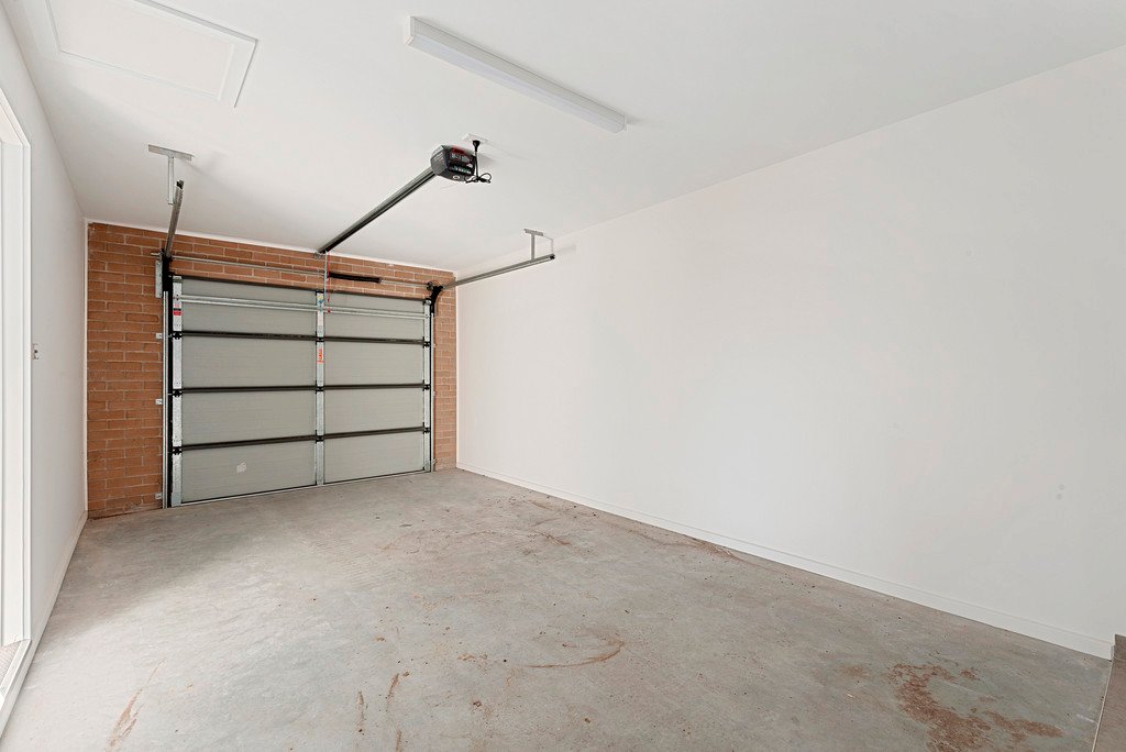 5/37 Menin Drive BRIGHTON 18