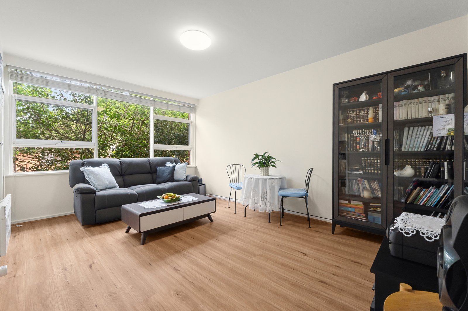 Gallery: 5/37 Orrong Road