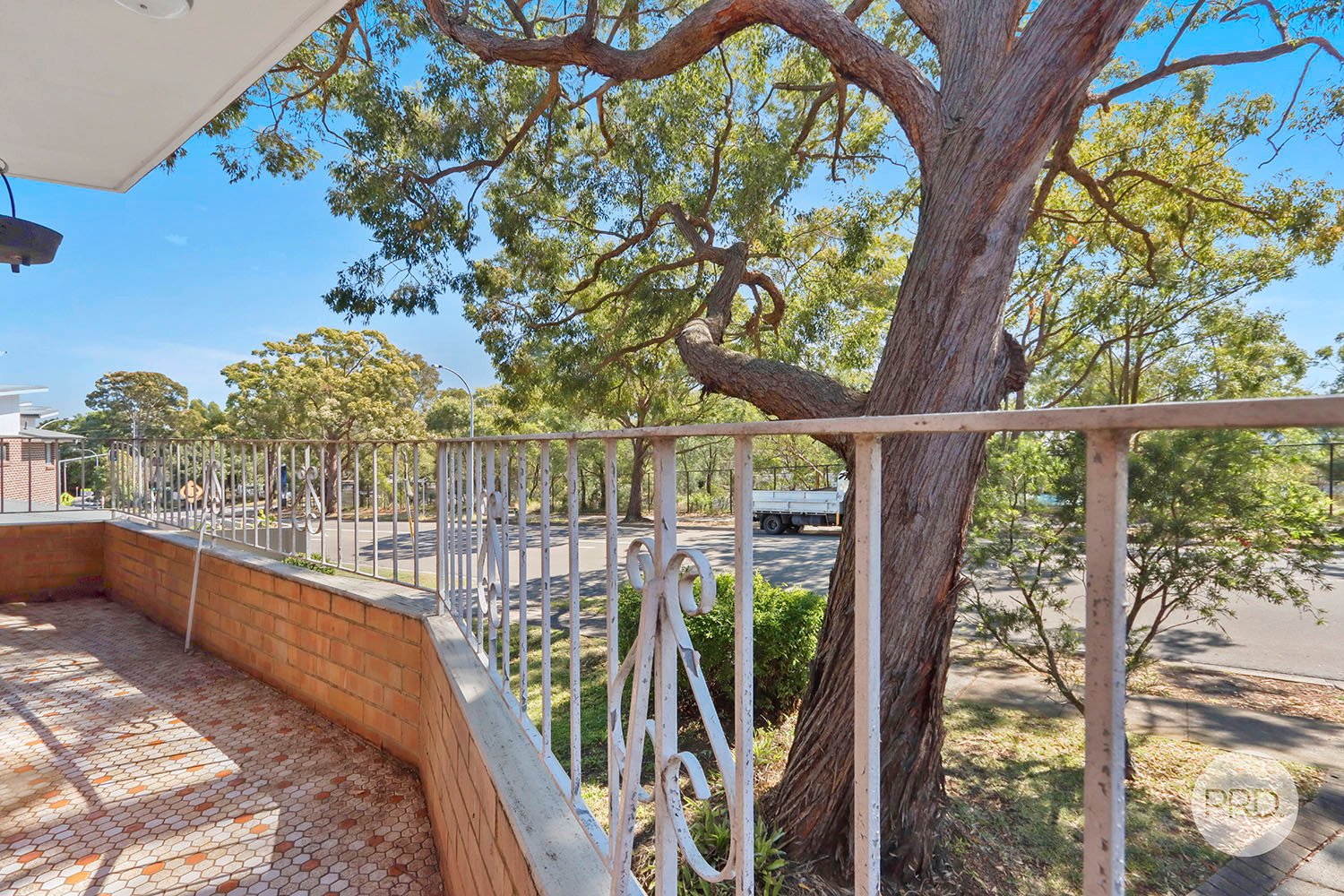 5/37 Wonoona Parade East  OATLEY 8