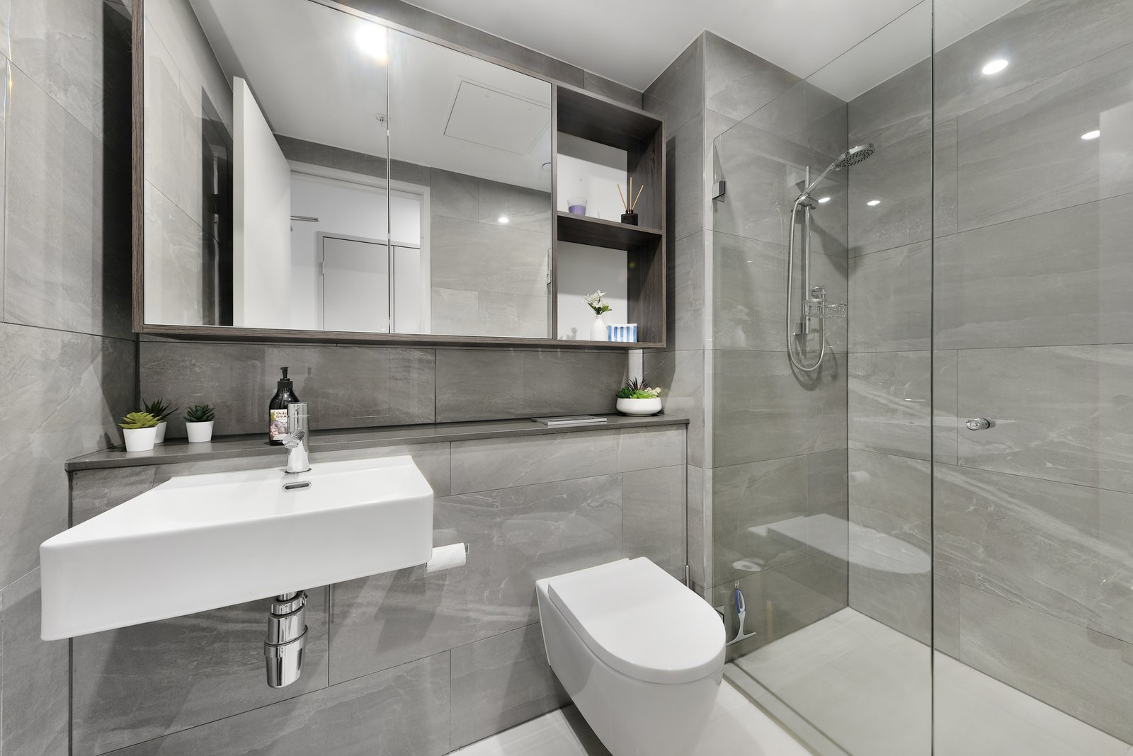 538/1 Studio Dr  EASTGARDENS 10