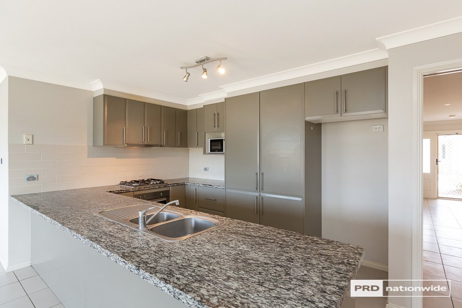 5/39 Cunningham Street TAMWORTH 9