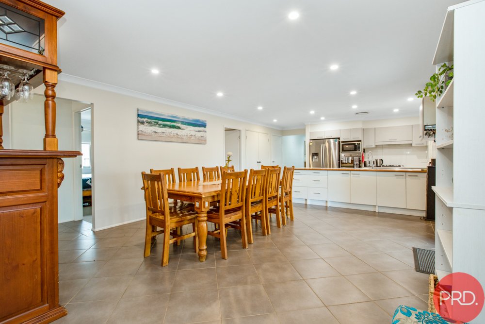 539 Oakhampton Road ABERGLASSLYN 7