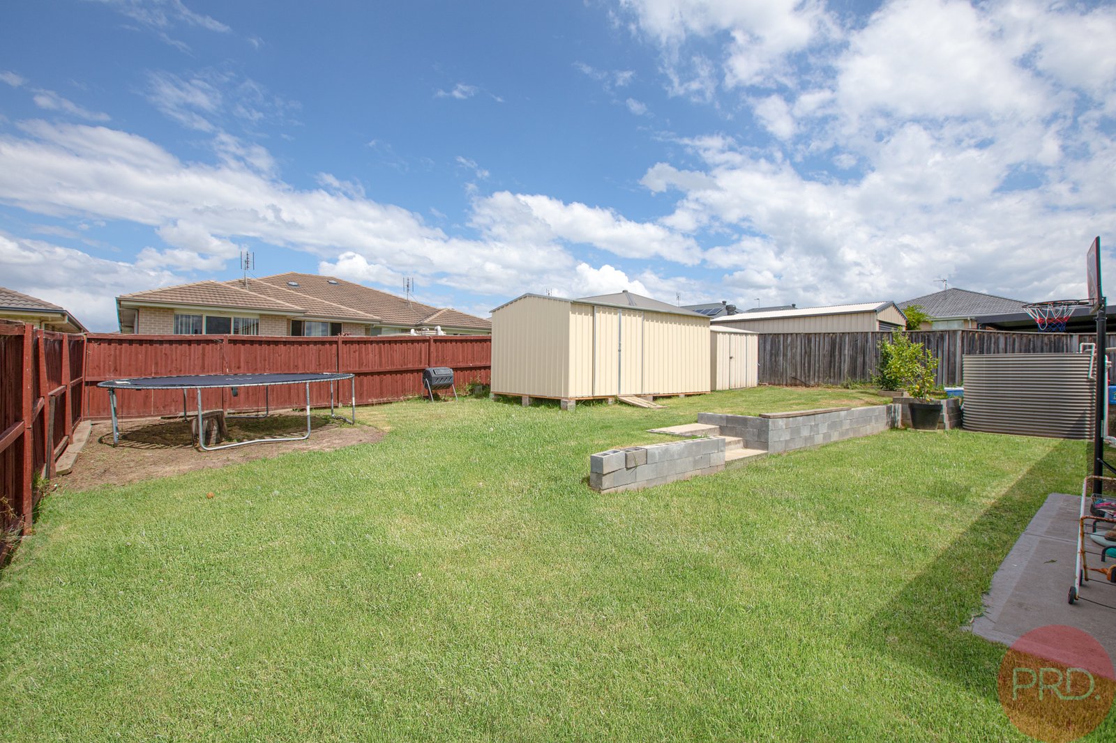 539 Oakhampton Road ABERGLASSLYN 20