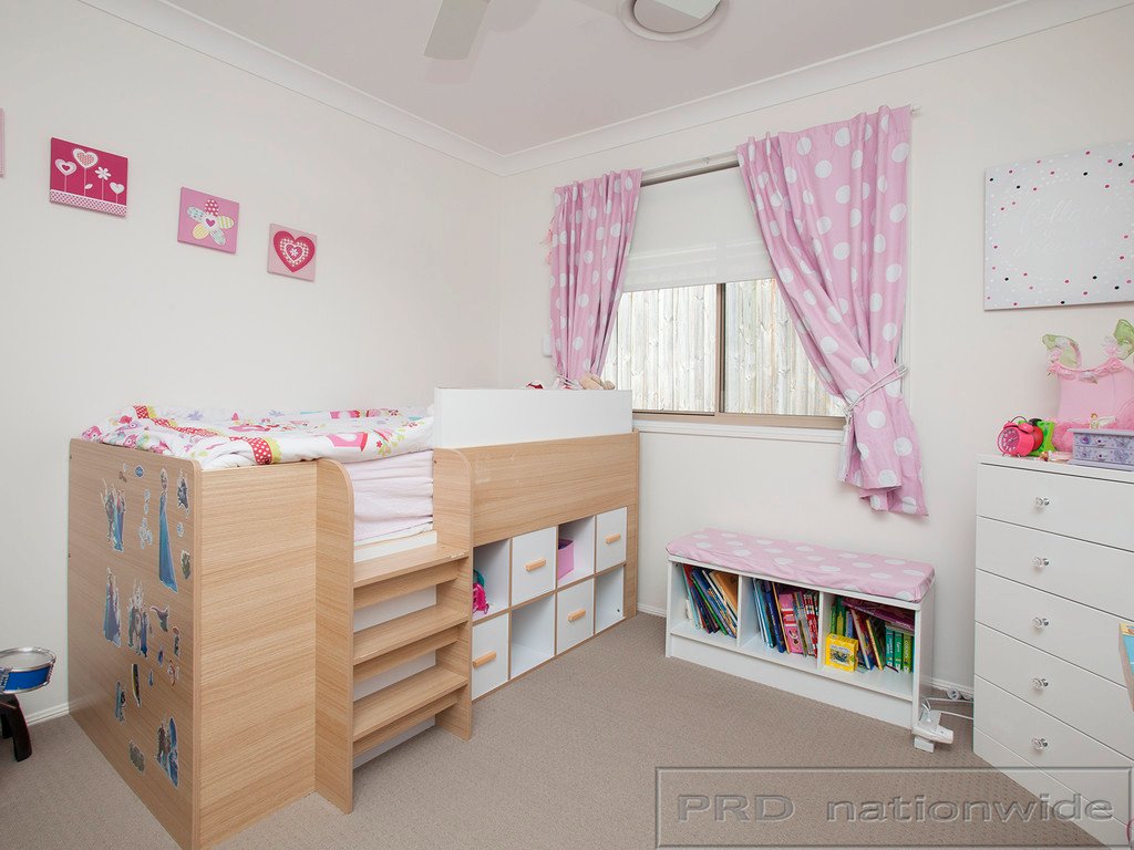 539 Oakhampton Road ABERGLASSLYN 10