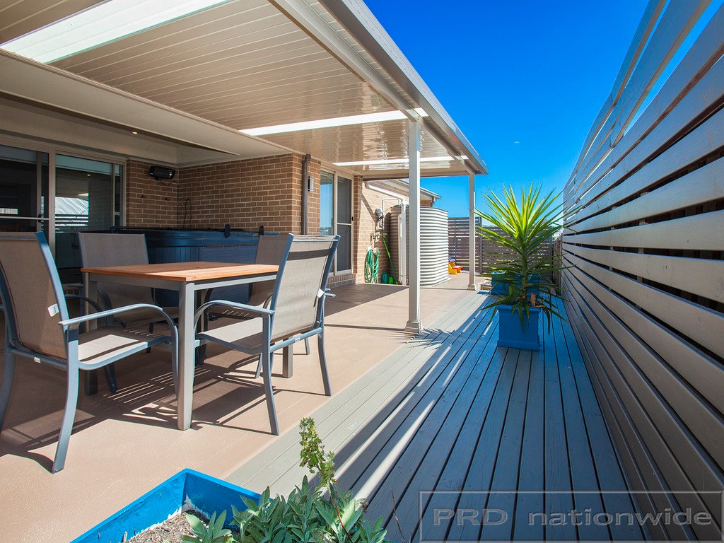 539 Oakhampton Road ABERGLASSLYN 14