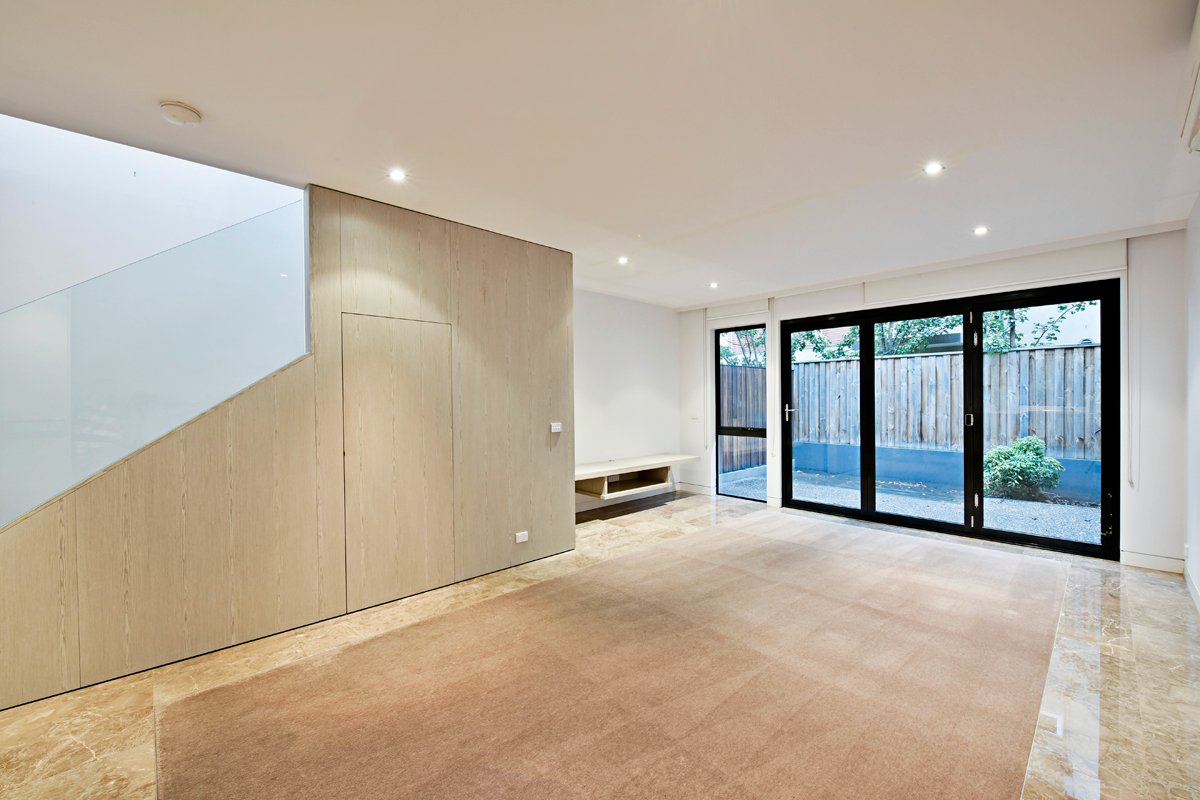 Gallery: 5/390 Dandenong Road