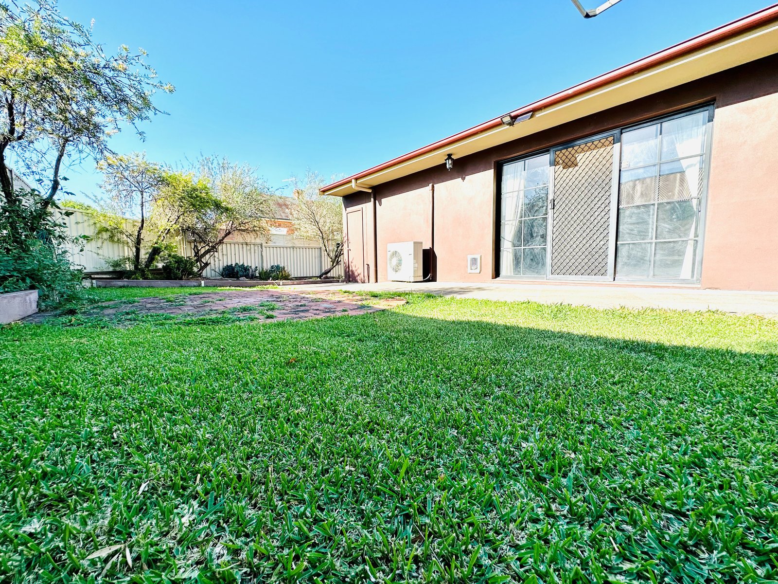 53a Church St TAMWORTH 15