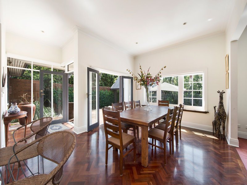 Gallery: 53A South Road
