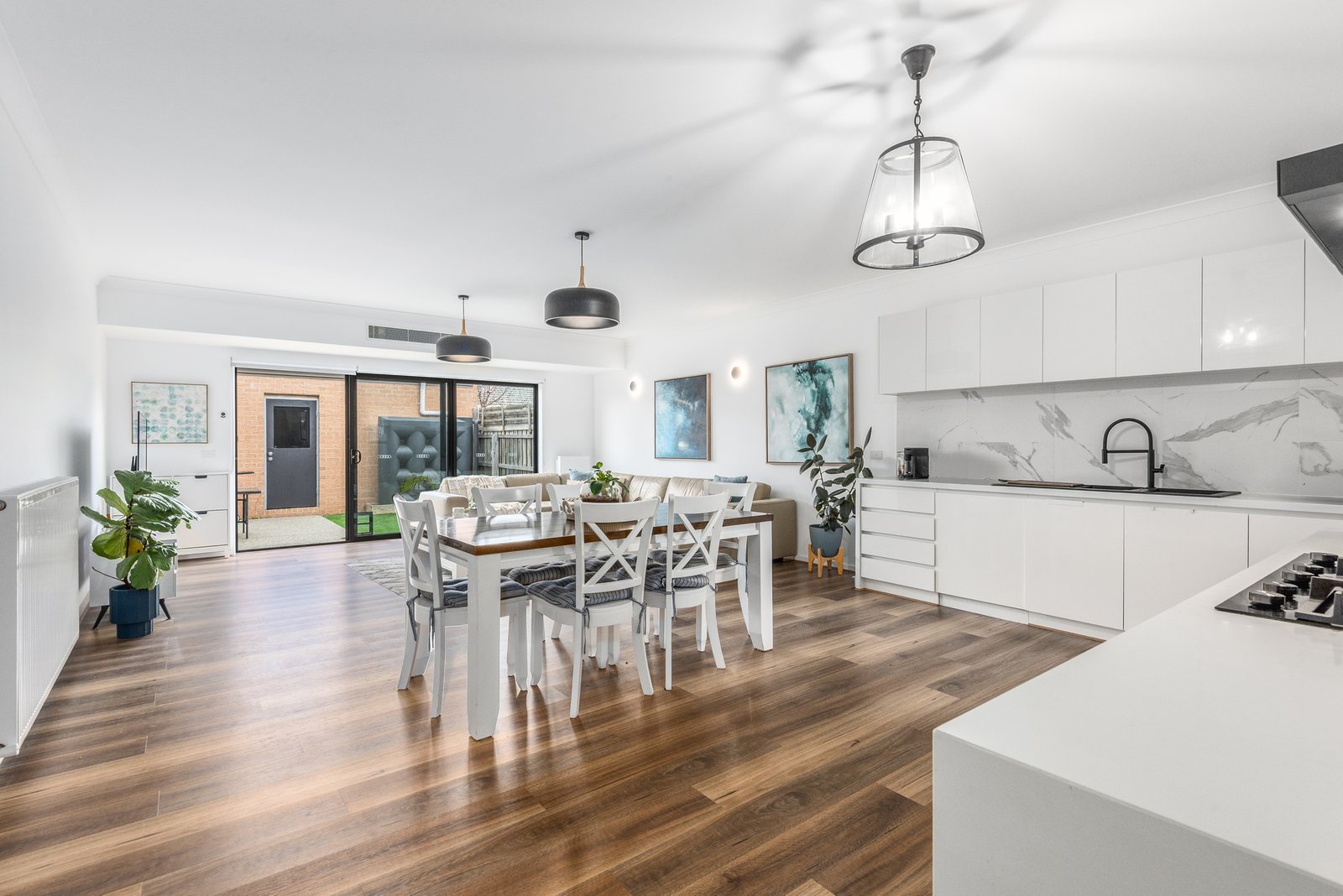 Gallery: 53C Britannia Street