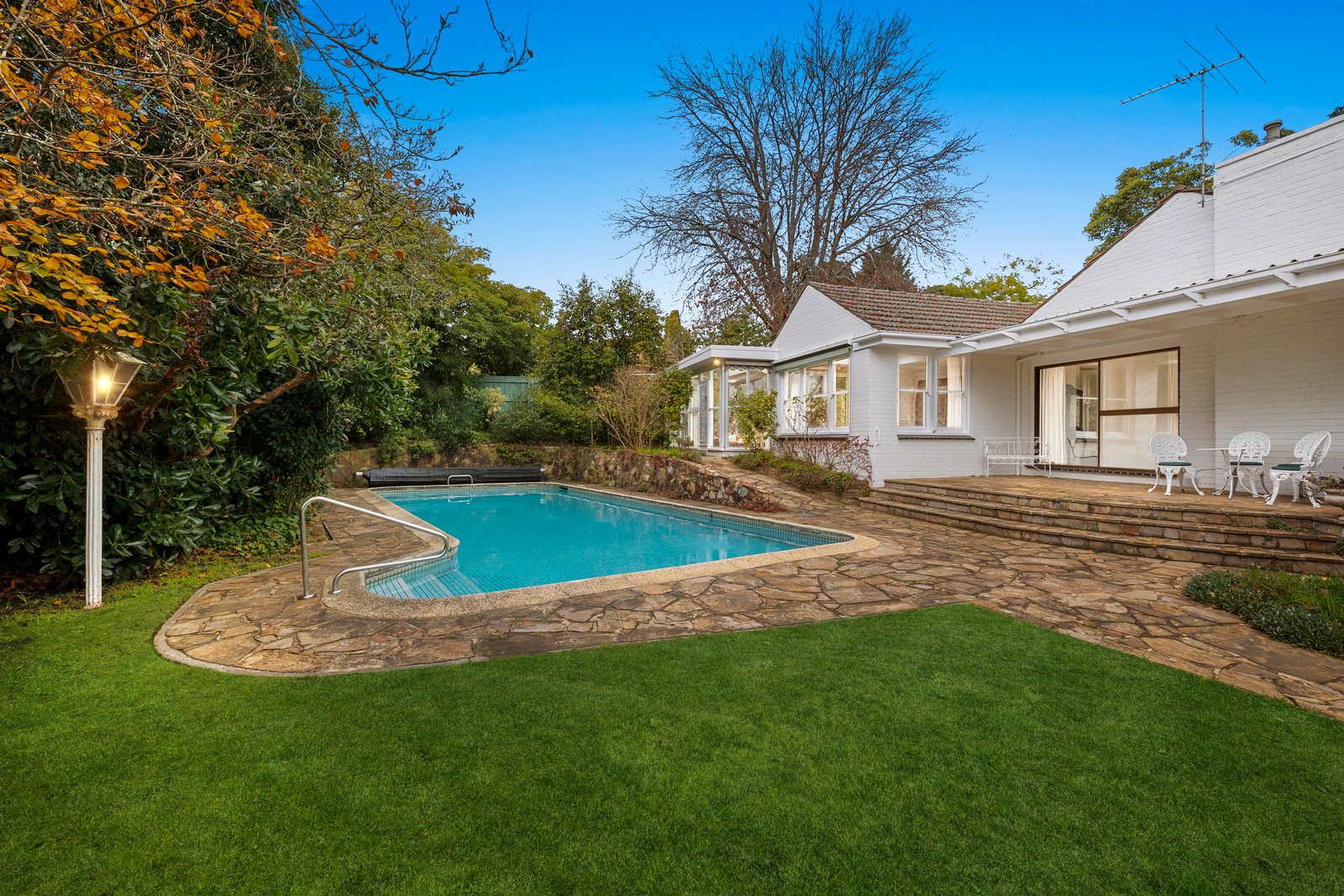 Gallery: 54-56 Alvie Road