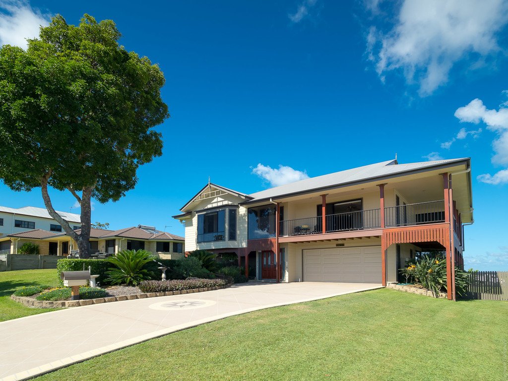 54-56 Longview Drive RIVER HEADS 5