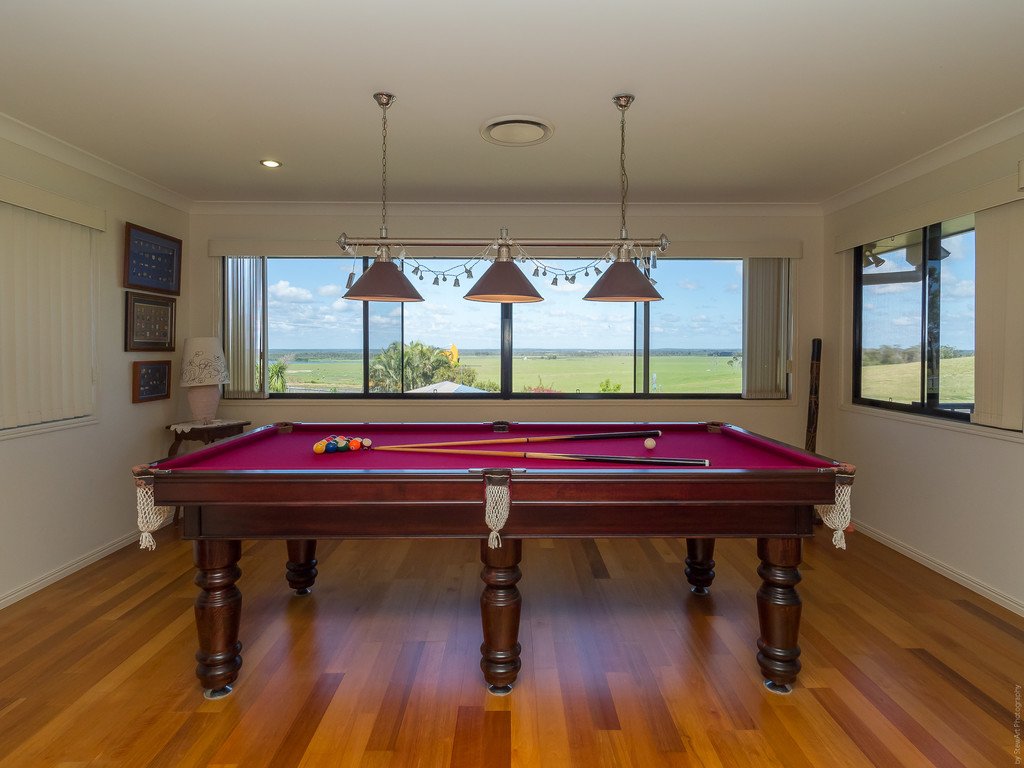 54-56 Longview Drive RIVER HEADS 13