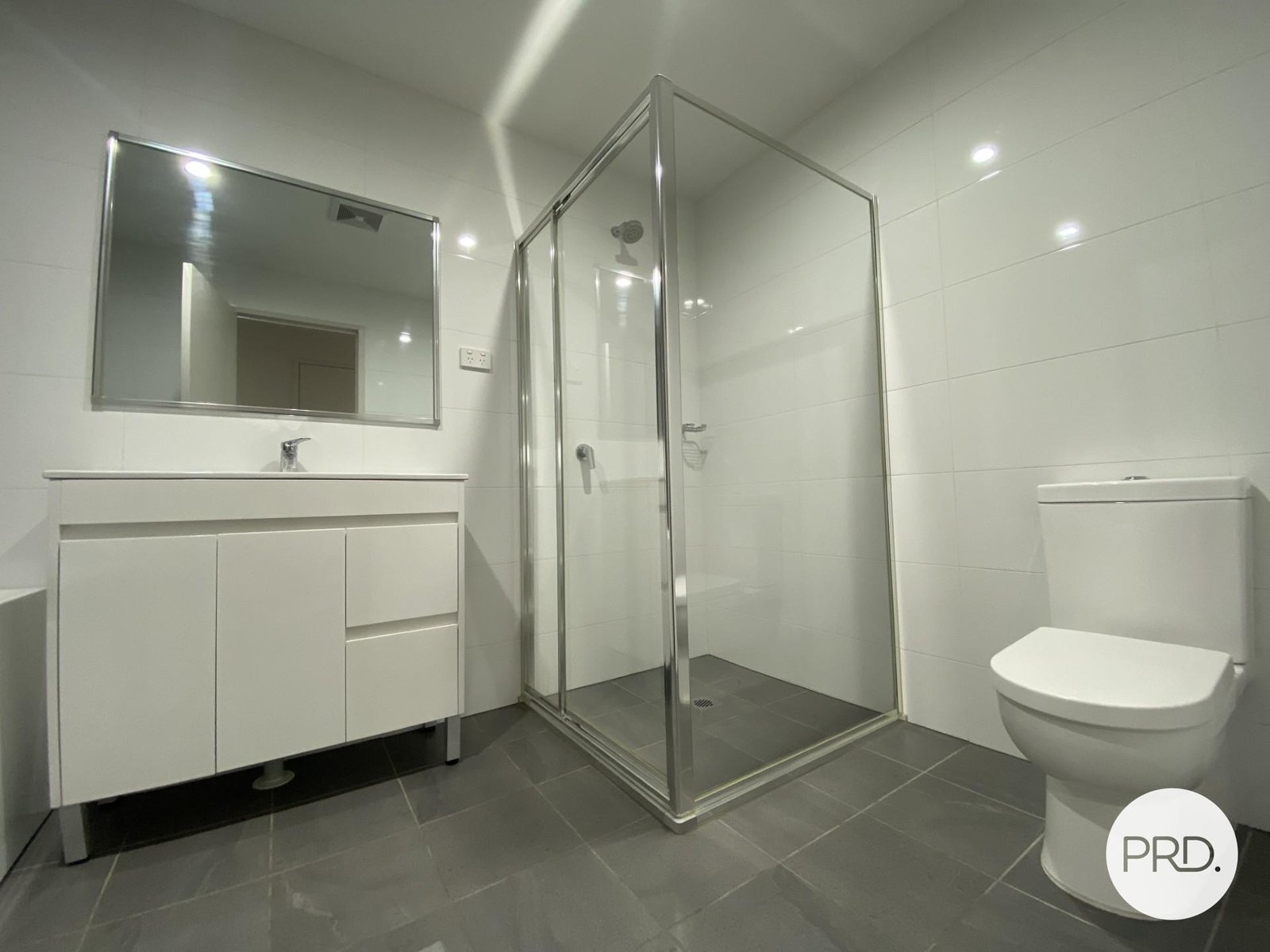 54-56 Macquarie Street LIVERPOOL 9