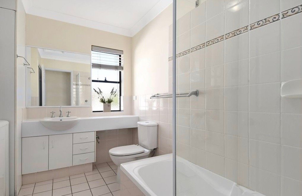 5/4-6 Acacia Ave  SURFERS PARADISE 4