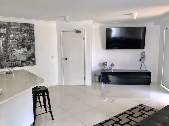 5/4-6 Acacia Ave  SURFERS PARADISE 6