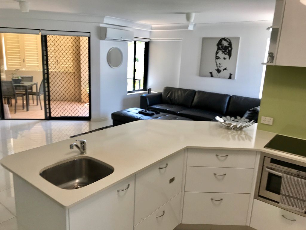 5/4-6 Acacia Ave  SURFERS PARADISE 7