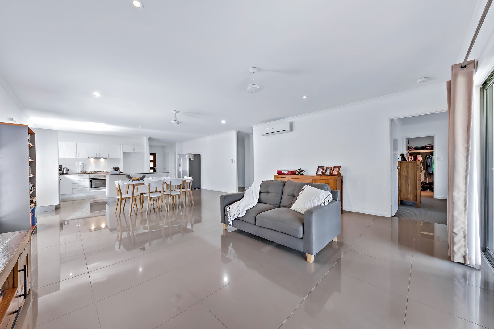 54 Abell Road CANNONVALE 7