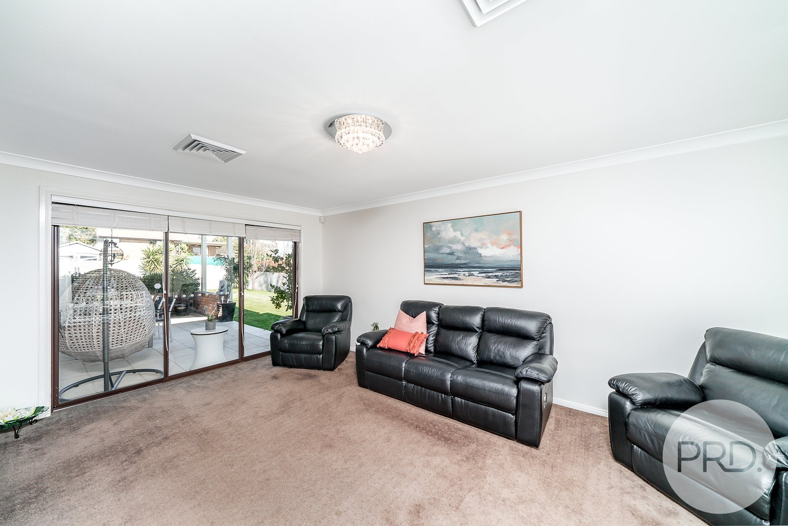 54 Allambie Way MOUNT AUSTIN 8