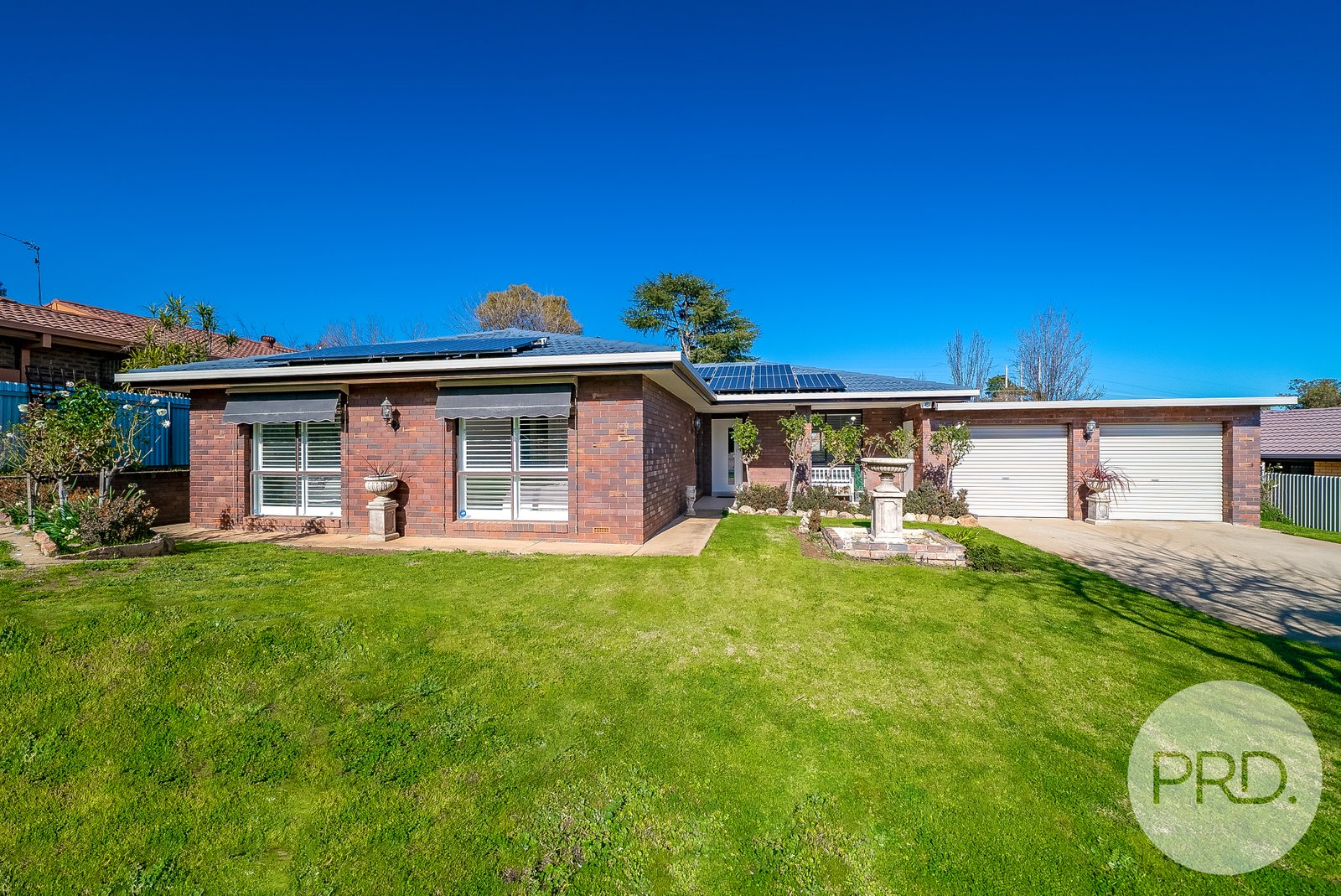 54 Allambie Way MOUNT AUSTIN 1