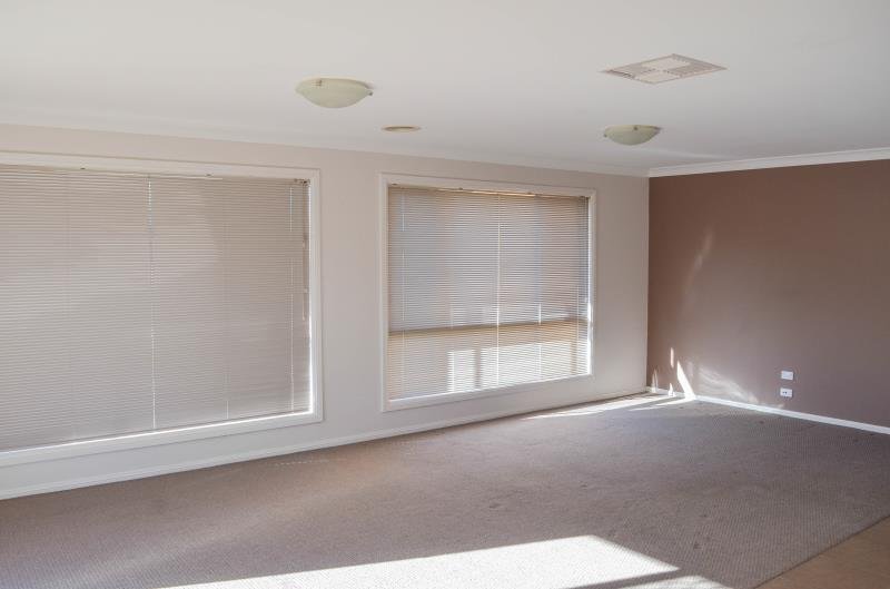 54 Avocet Drive ESTELLA 5