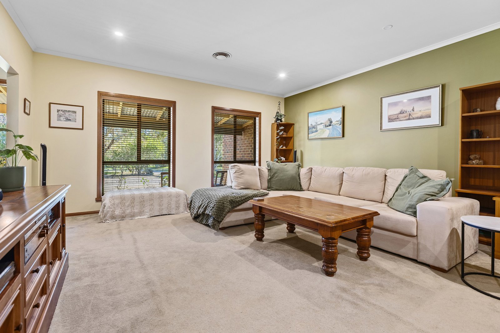 Gallery: 54 Barker Street