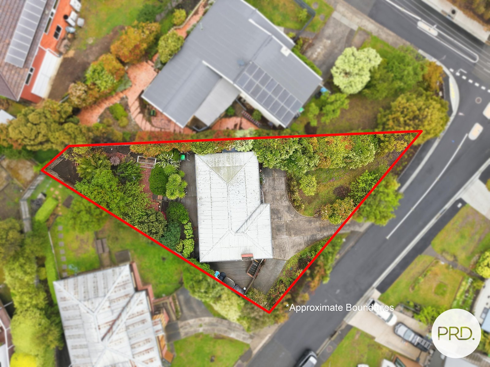 54 Begonia Street LINDISFARNE 19