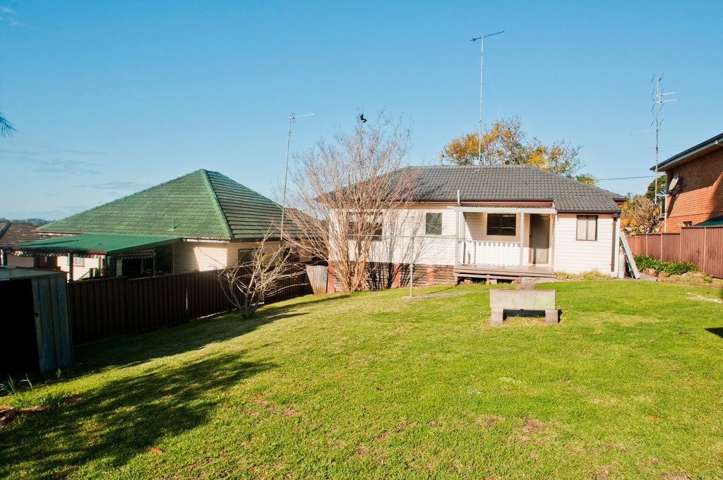 54 Burke Road DAPTO 2