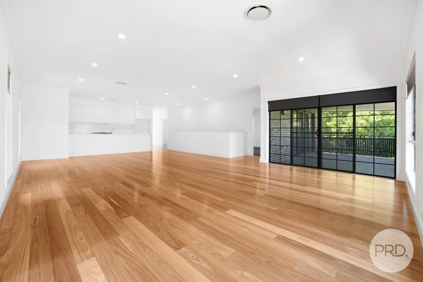 54 Carthage Street TAMWORTH 21