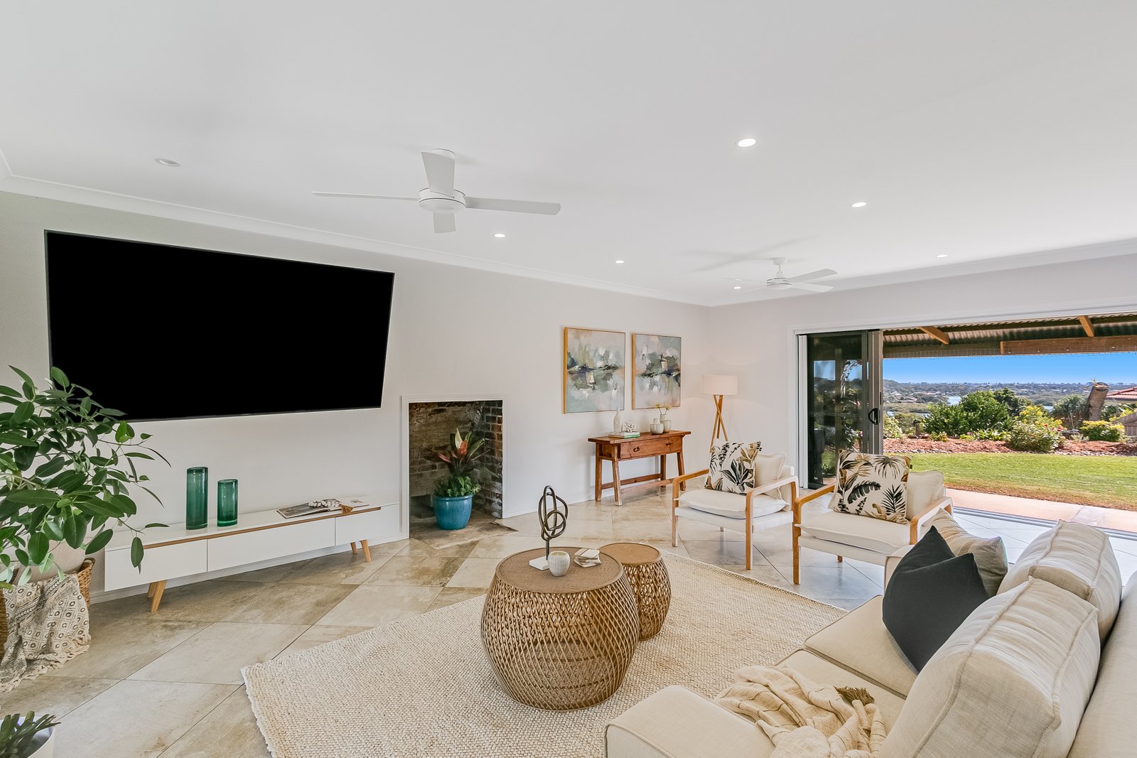 54 Champagne Drive TWEED HEADS SOUTH 5