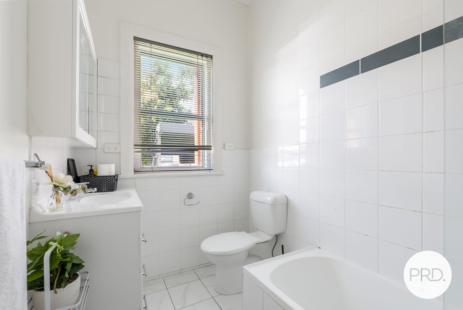 54 Charles Street MOONAH 9