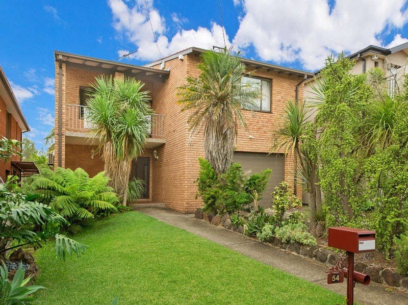 54 Clevedon Road HURSTVILLE 1